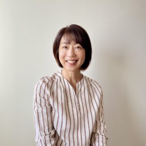 Akiko Koizumi / 古泉明子 (Salesperson)